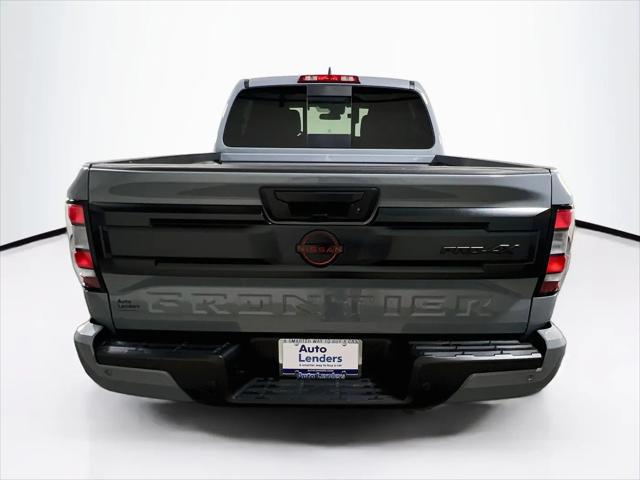 2025 Nissan Frontier Crew Cab PRO-4X 4x4