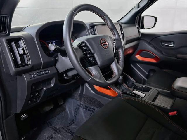 2025 Nissan Frontier Crew Cab PRO-4X 4x4