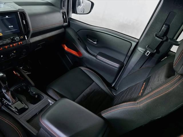 2025 Nissan Frontier Crew Cab PRO-4X 4x4