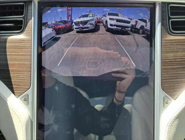 2016 Tesla Model X 90D