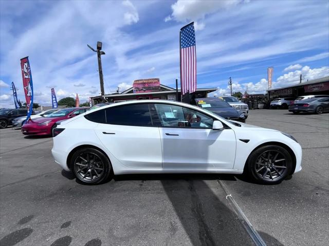 2022 Tesla Model 3 Long Range Dual Motor All-Wheel Drive
