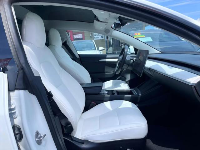 2022 Tesla Model 3 Long Range Dual Motor All-Wheel Drive