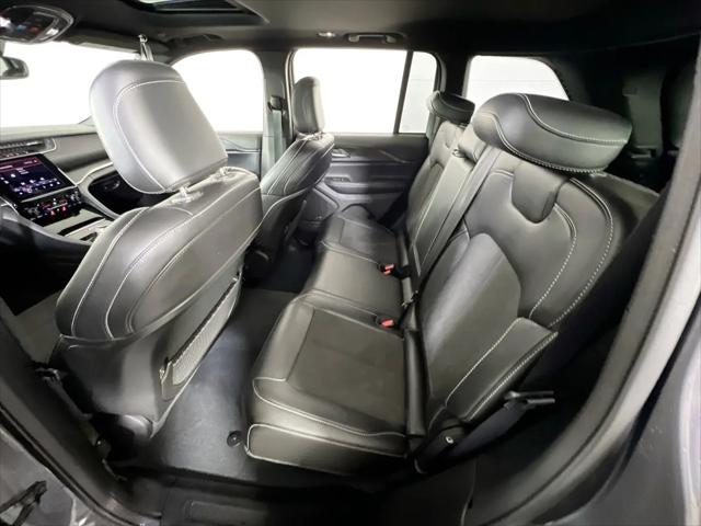 2023 Jeep Grand Cherokee Altitude 4x4