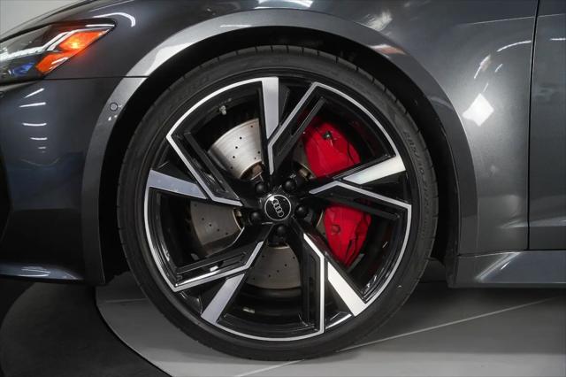 2022 Audi RS 6 Avant TFSI quattro Tiptronic