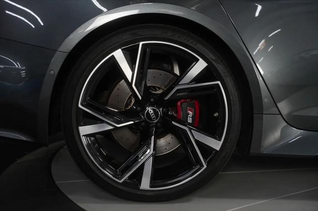 2022 Audi RS 6 Avant TFSI quattro Tiptronic