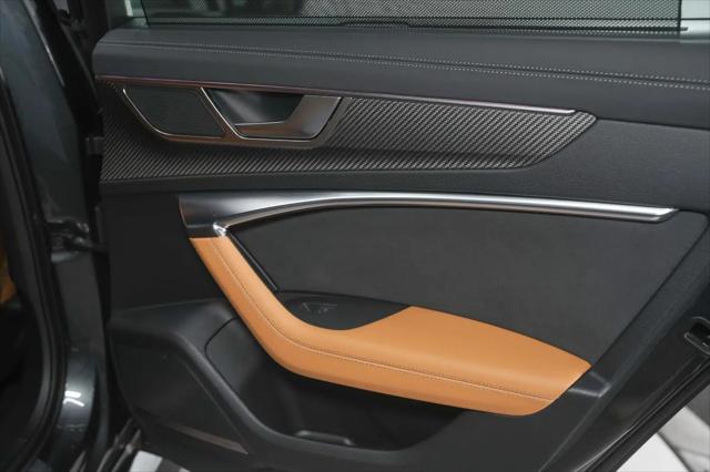 2022 Audi RS 6 Avant TFSI quattro Tiptronic