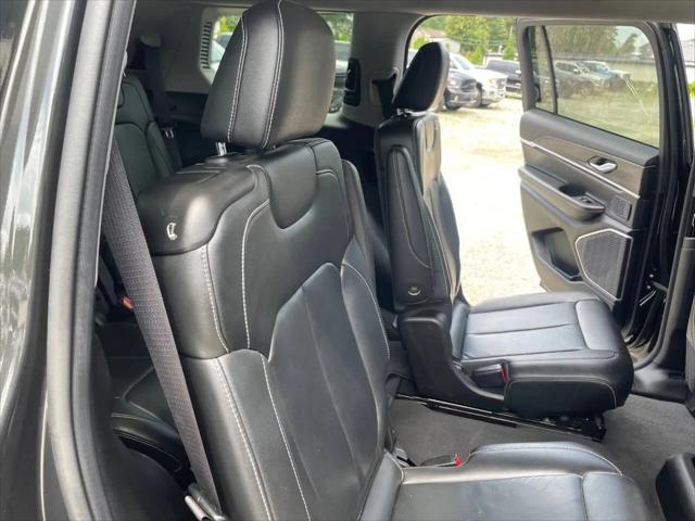 2022 Jeep Grand Cherokee L Limited 4x4