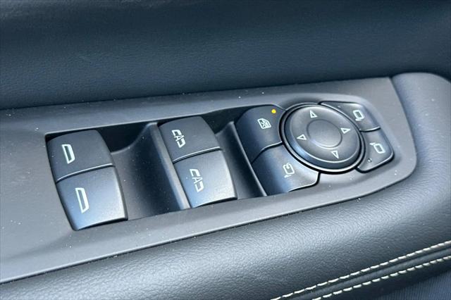 2026 GMC Yukon XL 2WD Elevation