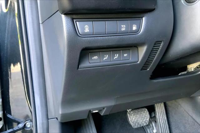 2025 Mazda CX-50 Hybrid Premium Plus Package