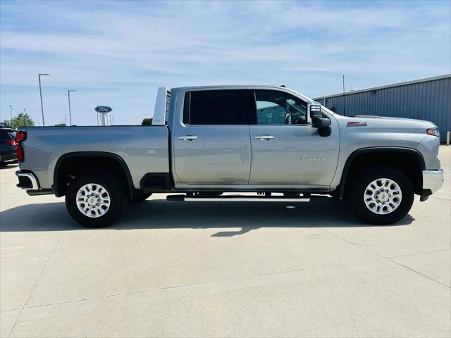 2024 Chevrolet Silverado 3500HD 4WD Crew Cab Standard Bed LTZ