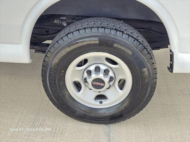 2023 GMC Savana Cargo RWD 2500 Extended Wheelbase Work Van