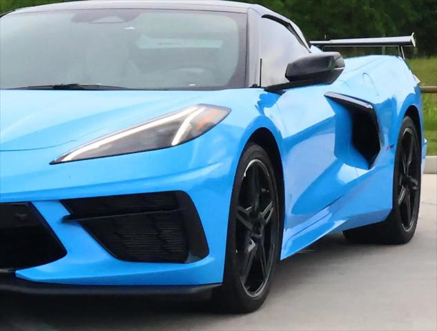2025 Chevrolet Corvette Stingray RWD Convertible 2LT