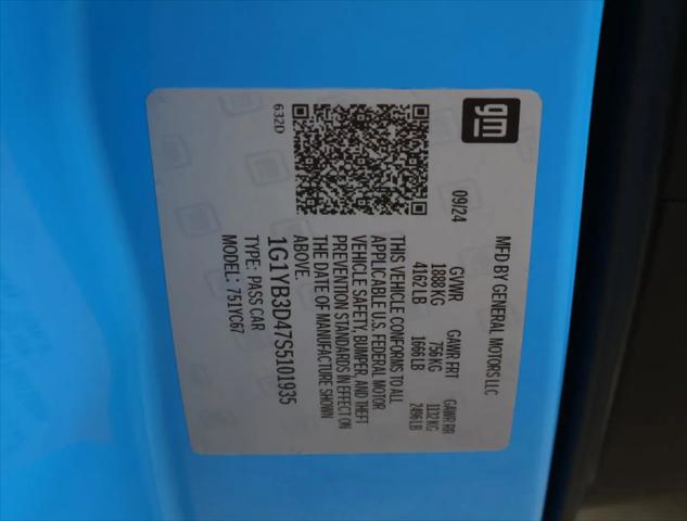 2025 Chevrolet Corvette Stingray RWD Convertible 2LT