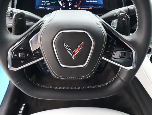 2025 Chevrolet Corvette Stingray RWD Convertible 2LT