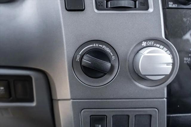 2011 Toyota Tundra Grade 5.7L V8