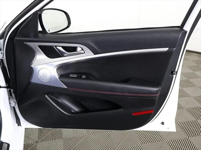 2023 Genesis G70 2.0T AWD