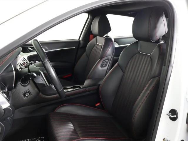 2023 Genesis G70 2.0T AWD