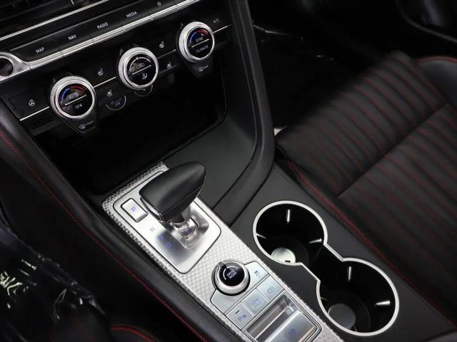 2023 Genesis G70 2.0T AWD
