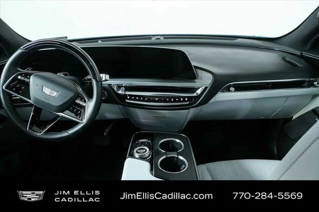 2024 Cadillac iQ Sport w/1SK