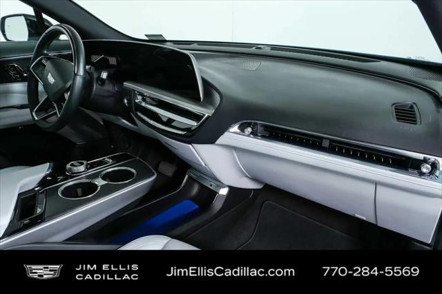 2024 Cadillac iQ Sport w/1SK