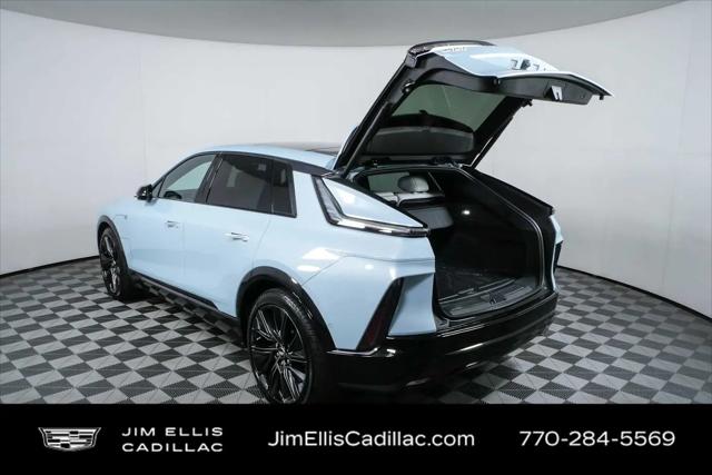2024 Cadillac iQ Sport w/1SK