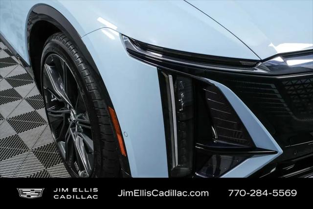 2024 Cadillac iQ Sport w/1SK
