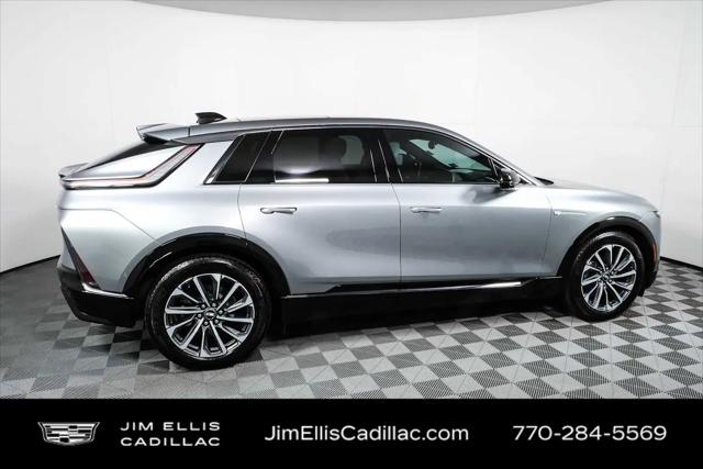 2024 Cadillac iQ Sport w/1SK