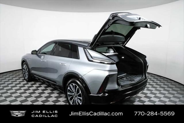 2024 Cadillac iQ Sport w/1SK
