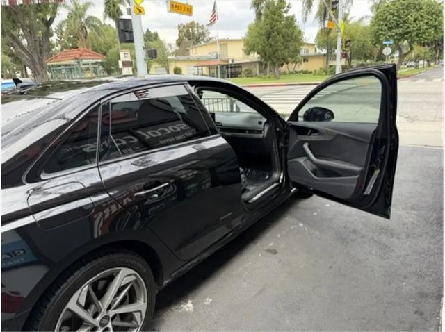 2021 Audi A4 Premium Plus 45 TFSI S line quattro S tronic