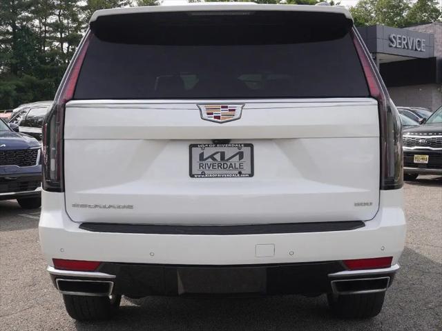 2023 Cadillac Escalade 4WD Premium Luxury