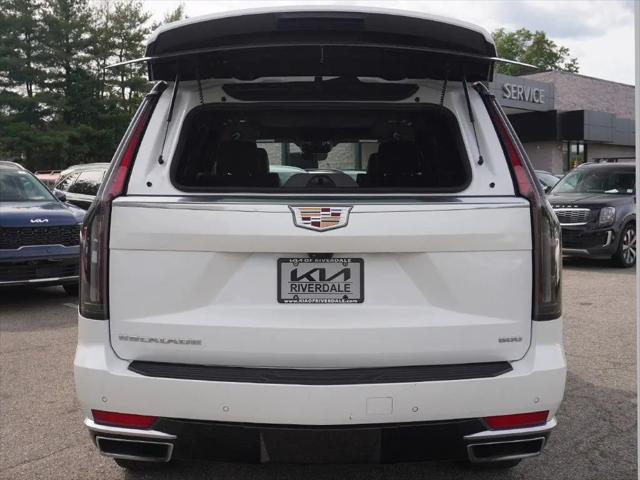 2023 Cadillac Escalade 4WD Premium Luxury