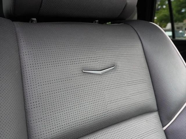 2023 Cadillac Escalade 4WD Premium Luxury