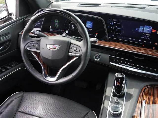 2023 Cadillac Escalade 4WD Premium Luxury