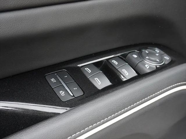 2023 Cadillac Escalade 4WD Premium Luxury