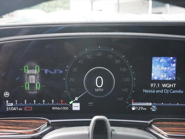 2023 Cadillac Escalade 4WD Premium Luxury