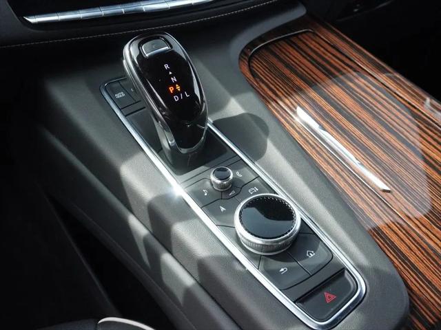 2023 Cadillac Escalade 4WD Premium Luxury