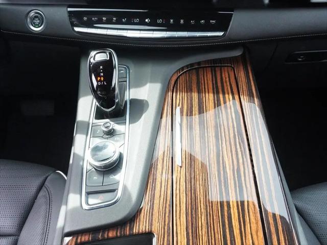 2023 Cadillac Escalade 4WD Premium Luxury