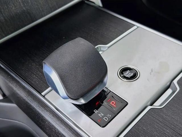 2026 Land Rover Range Rover P400 SE