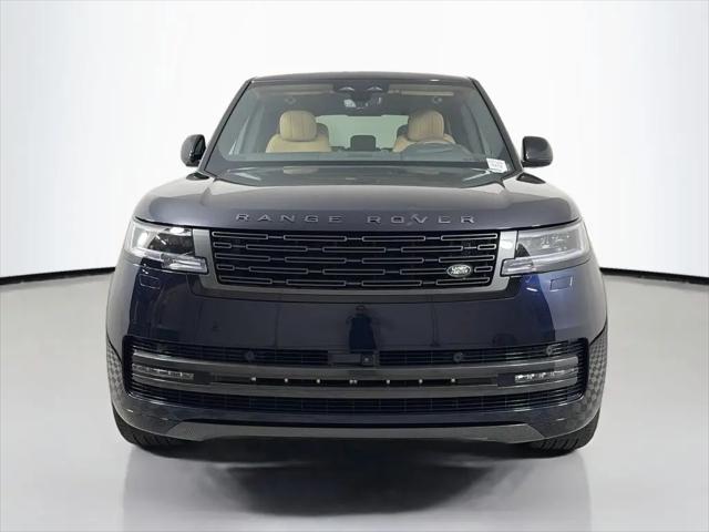 2026 Land Rover Range Rover P400 SE