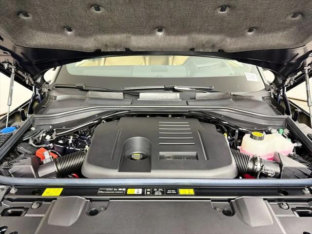 2026 Land Rover Range Rover P400 SE