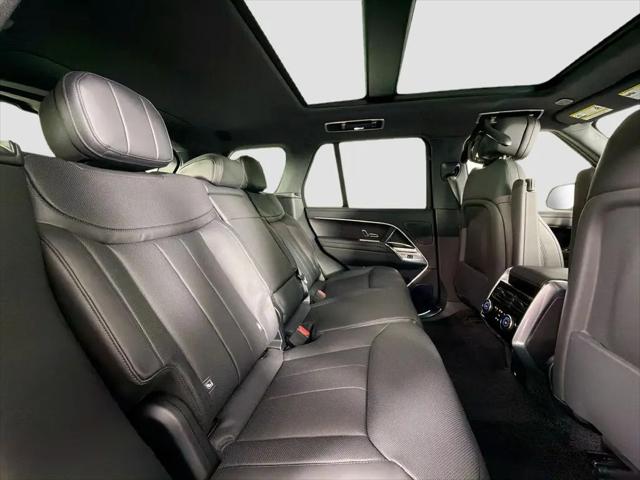 2026 Land Rover Range Rover P400 SE