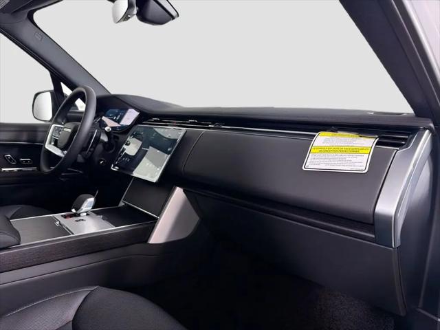 2026 Land Rover Range Rover P400 SE