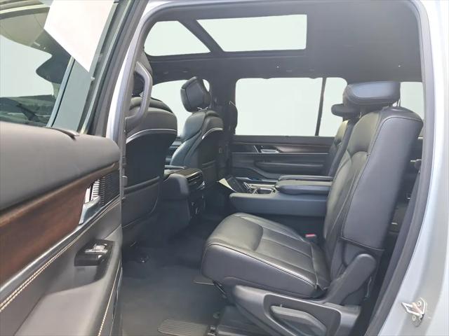 2022 Jeep Grand Wagoneer Series I 4x4