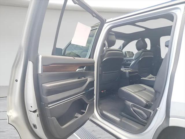 2022 Jeep Grand Wagoneer Series I 4x4