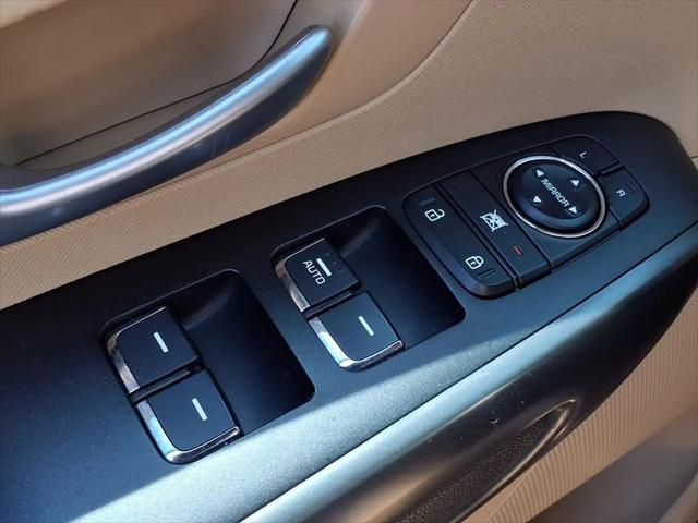 2020 Kia Sedona LX