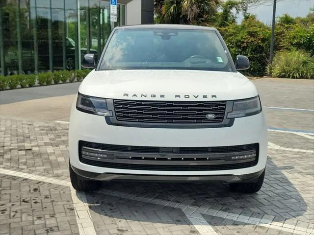 2026 Land Rover Range Rover P400 SE
