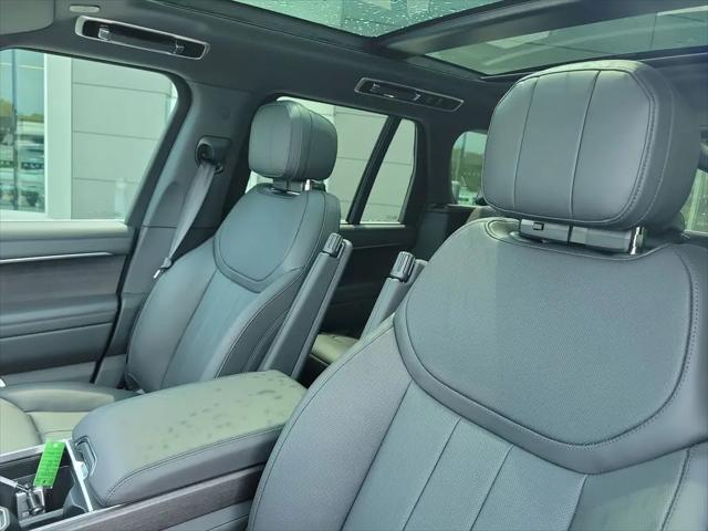 2026 Land Rover Range Rover P400 SE
