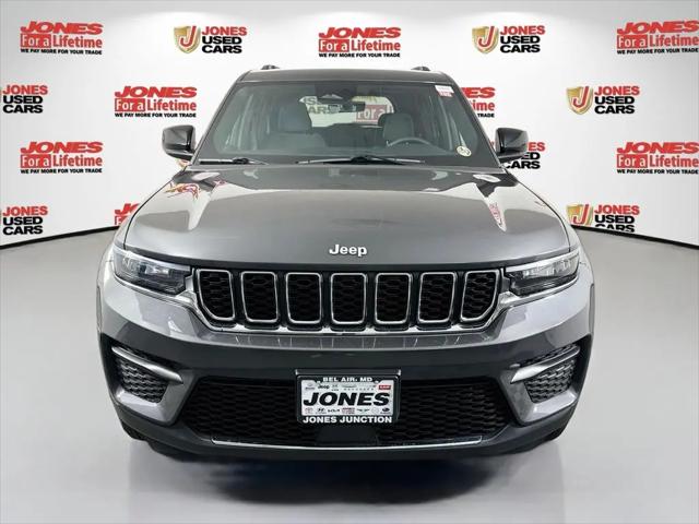 2025 Jeep Grand Cherokee Laredo X 4x4