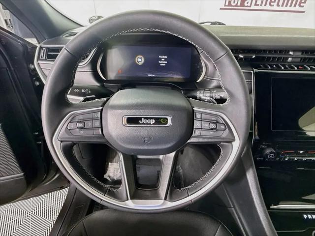 2025 Jeep Grand Cherokee Laredo X 4x4