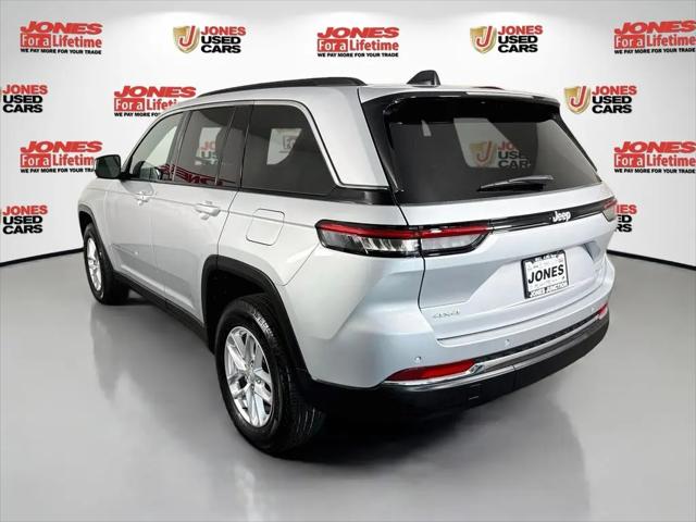 2025 Jeep Grand Cherokee Laredo X 4x4